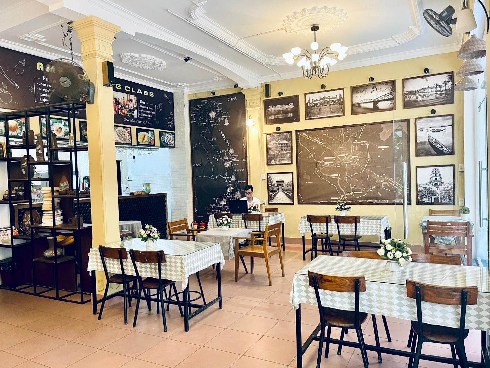 Amy Hostel Hue Dış mekan fotoğraf